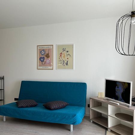 Near Station Apartment Vilna Exterior foto